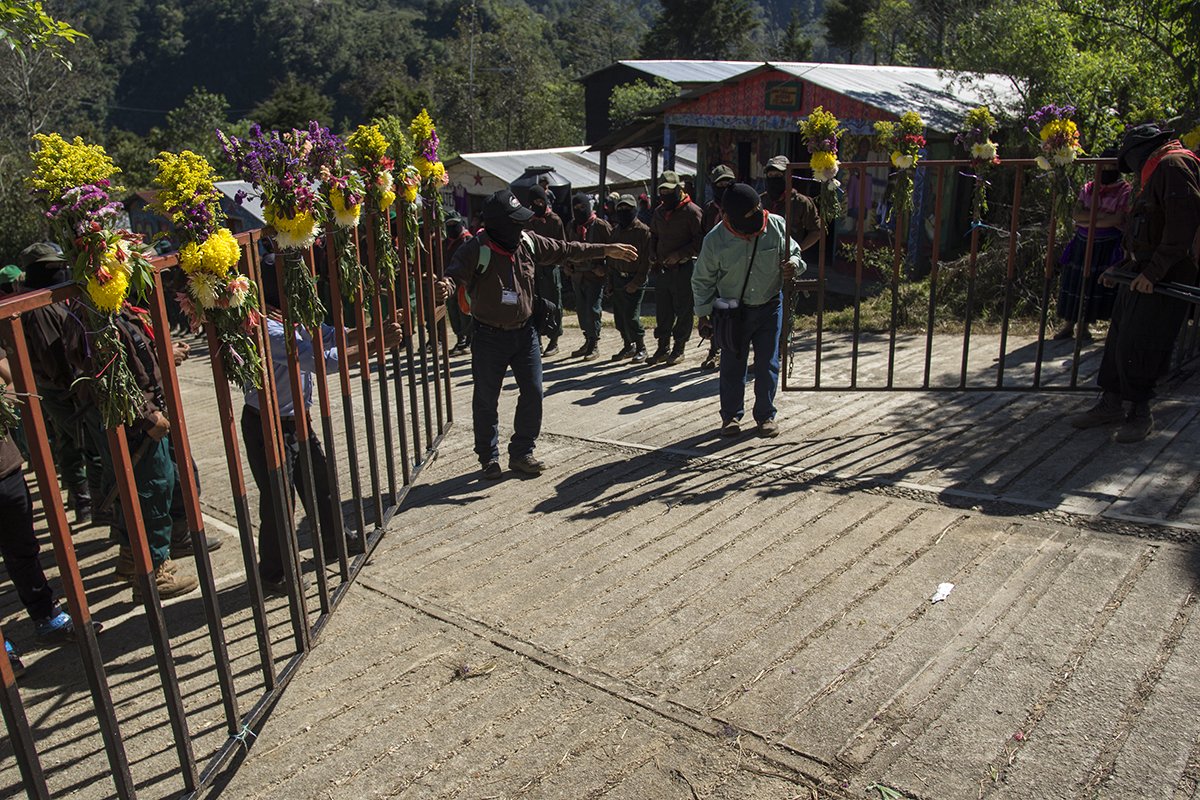 EZLN cumple 23 años de su levantamiento
