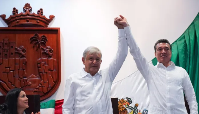 08-12-18-FOTO-01-PRESIDENTE-ACOMPAÑA-TOMA-DE-PROTESTA-GOBERNADOR-DE-CHIAPAS