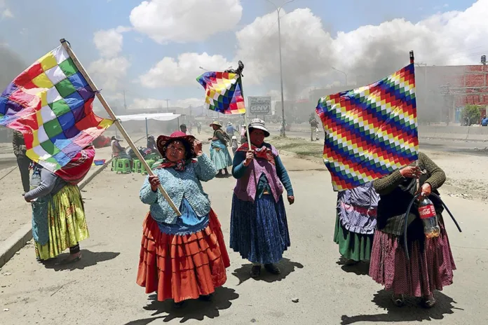 Supporters-of-the-former-president-of-Bolivia-Evo-Morales-protest-in-El-Alto-47320080