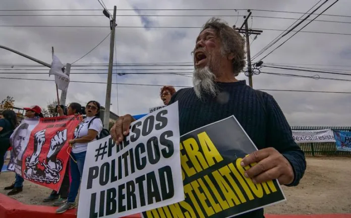 manifestantes-segundo-debate (1)