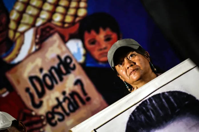 Ayotzinapa dos añosFoto: Mario Marlo/Somoselmedio.org El Ejército, Ayotzinapa