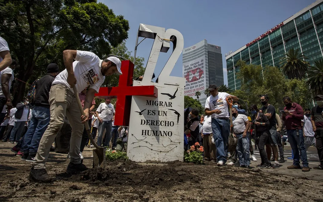 72 migrantes Antimonumentos
