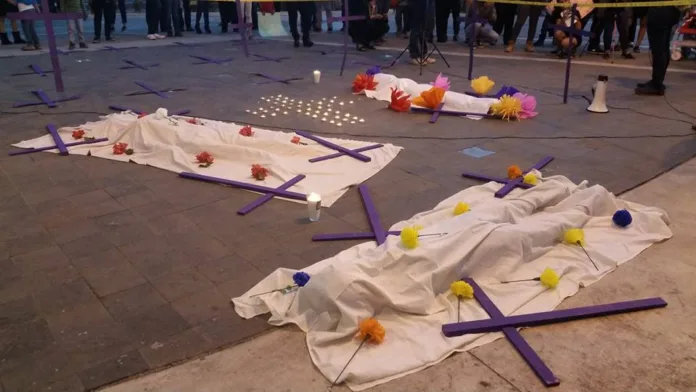 Feminicidios