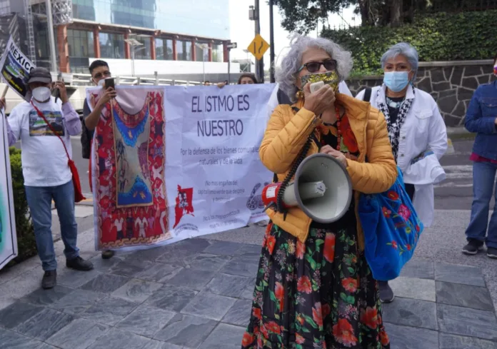 Protesta frente a Iberdrola