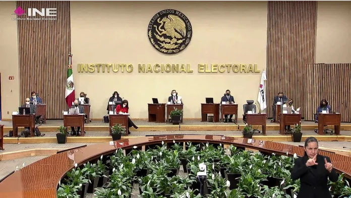 El Instituto Nacional Electoral El Instituto Nacional Electoral