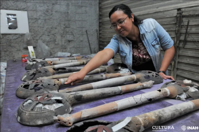 Descubren cerca de Plaza Garibaldi una rica ofrenda mexica depositada tras la invasión de Tenochtitlan Descubren cerca de Plaza Garibaldi una rica ofrenda mexica depositada tras la invasión de Tenochtitlan