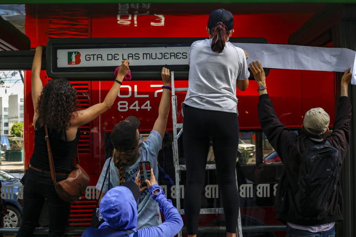 Glorieta CDMX 3 personas desaparecidas