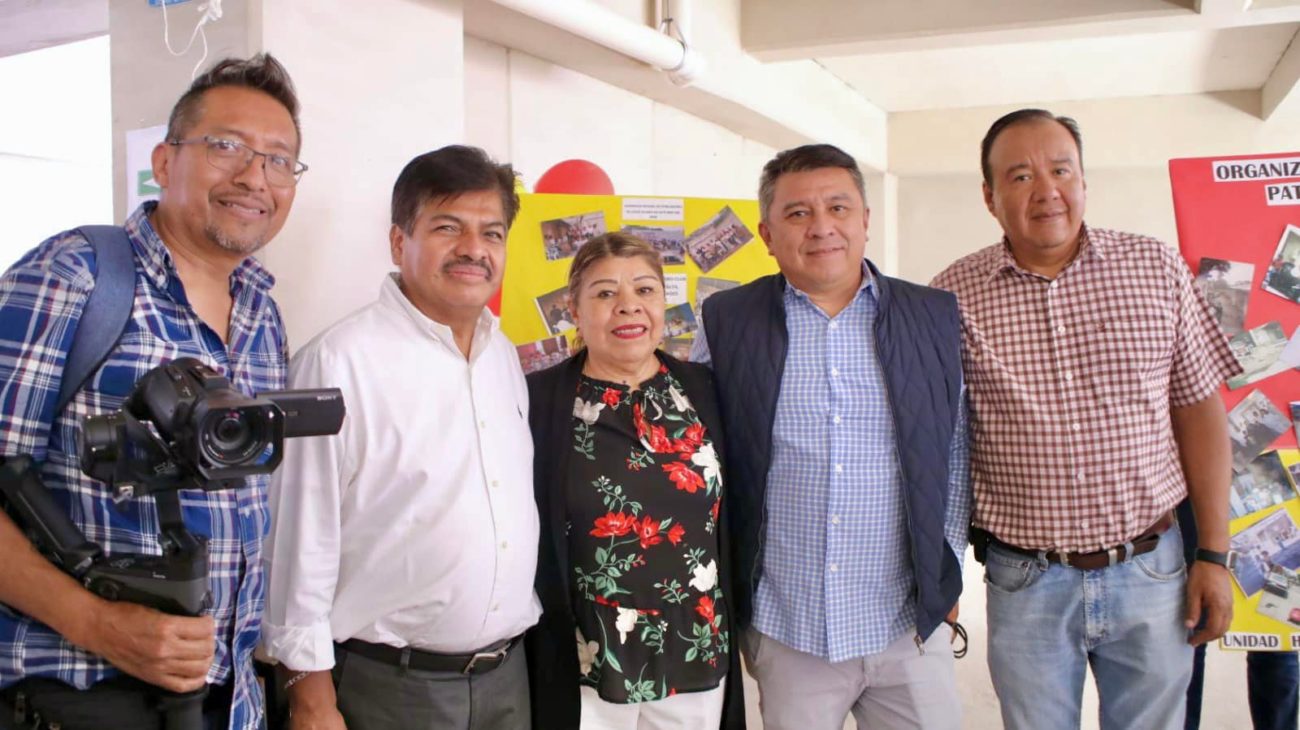 Denuncian a Gobierno de la CDMX por simulación en entrega de viviendas