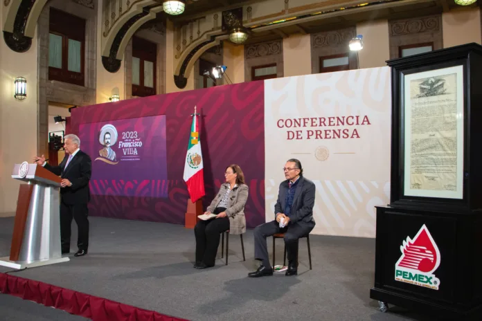 2023-03-16-Conferencia-de-prensa-matutina-Palacio-Nacional-Foto-02 Presidente de México se compromete a fortalecer atención a personas con discapacidad