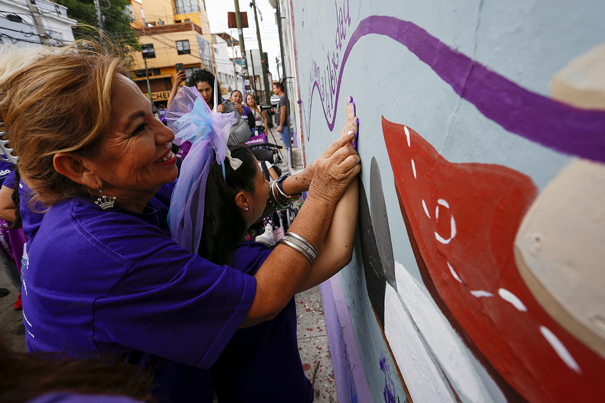 Crean mural en memoria de Luz Raquel, víctima de feminicidio en Jalisco