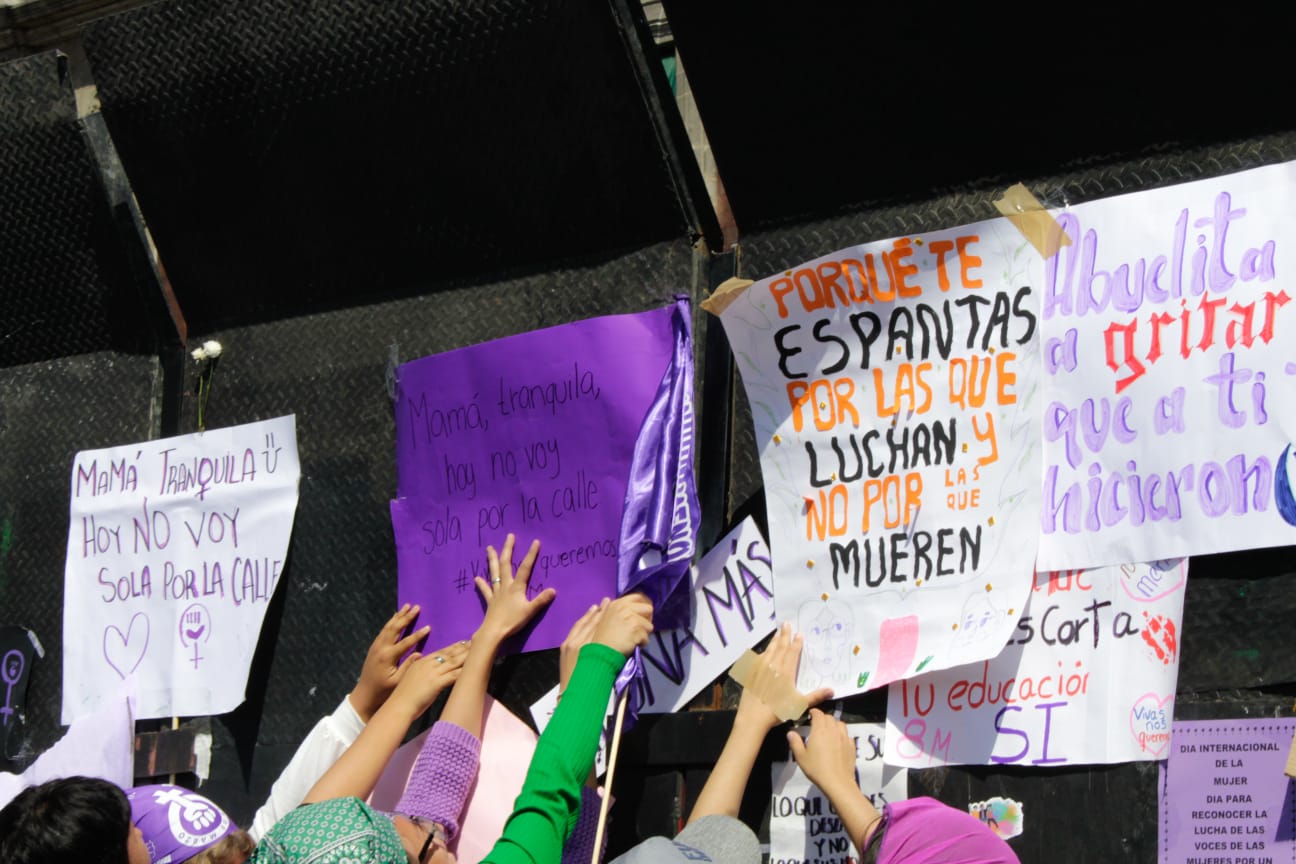 #8M: La marea violeta inundó las calles de la CDMX con noventa mil asistentes