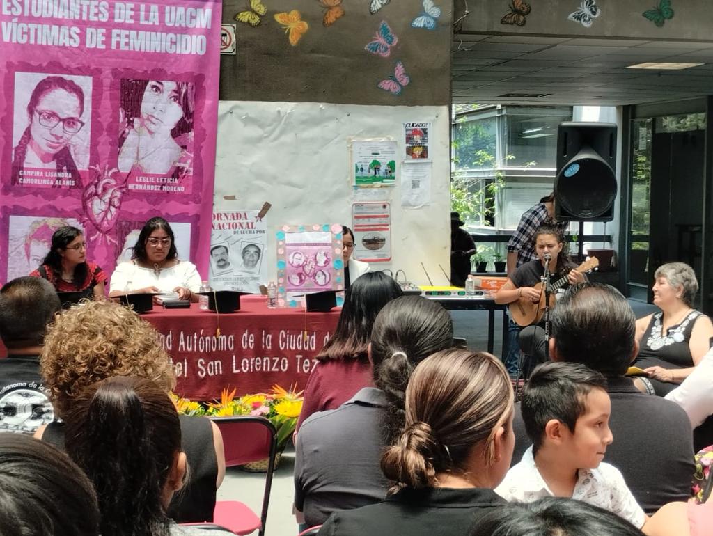 Realizan titulación simbólica de estudiantes uacemitas víctimas de feminicidios