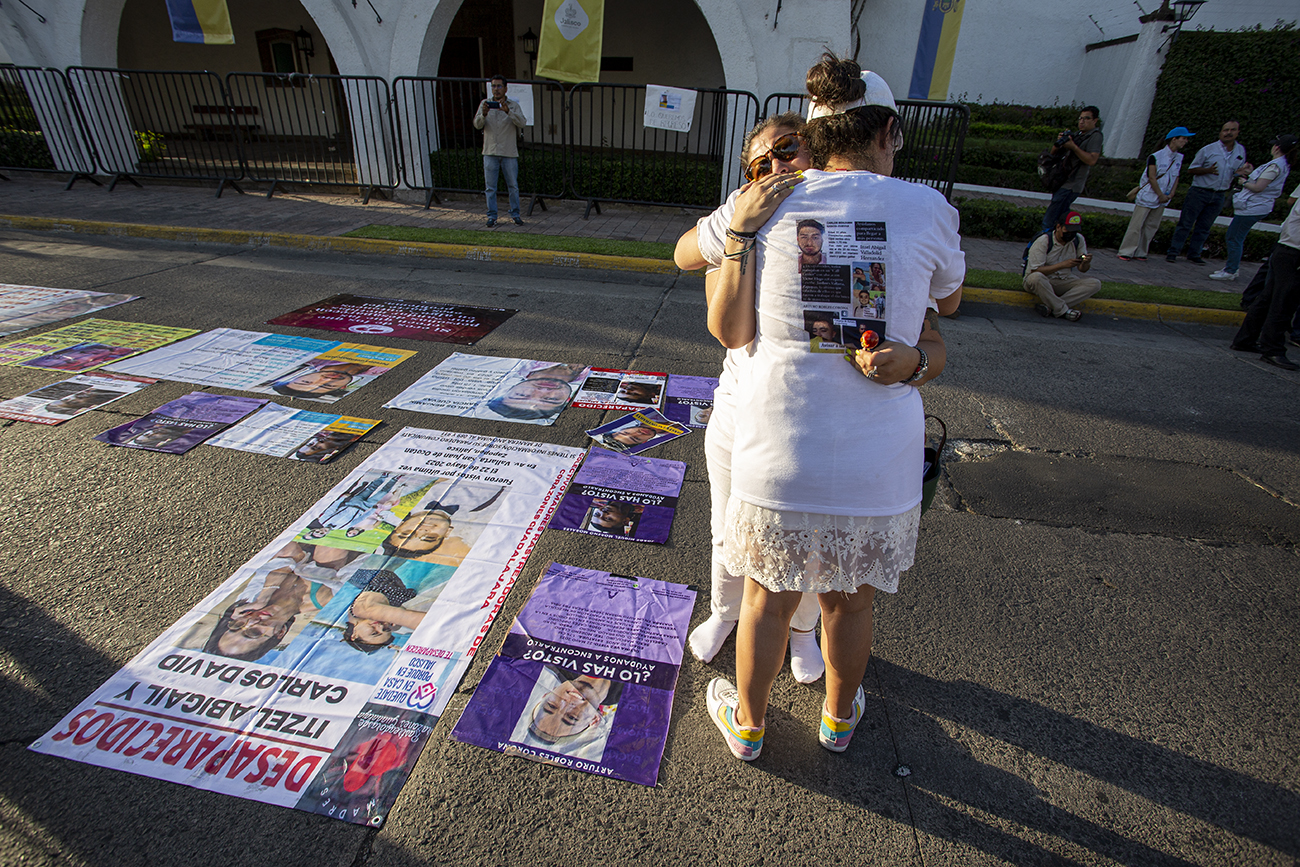 “No creemos en la versión de Fiscalía, pues no nos han dado pruebas contundentes”: familiares de los ocho jóvenes desaparecidos