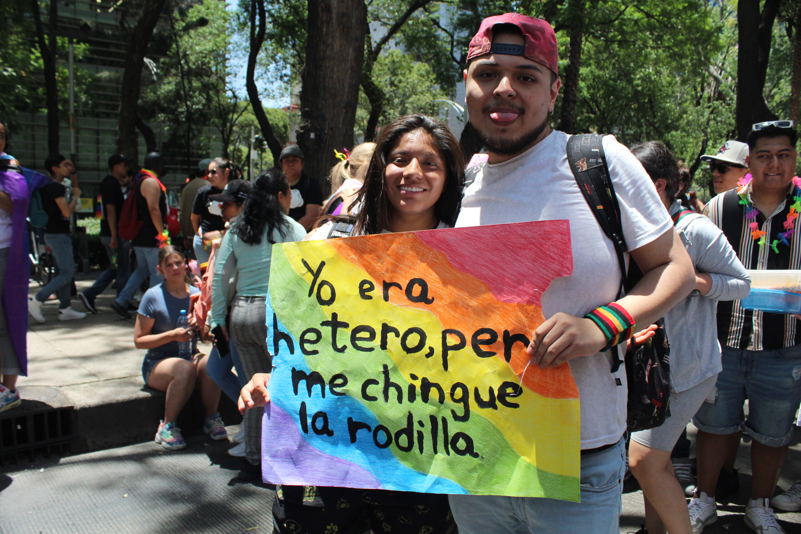 Marcha por el orgullo LGBTIQA+: Un arcoíris salió en el Ángel de la Independencia