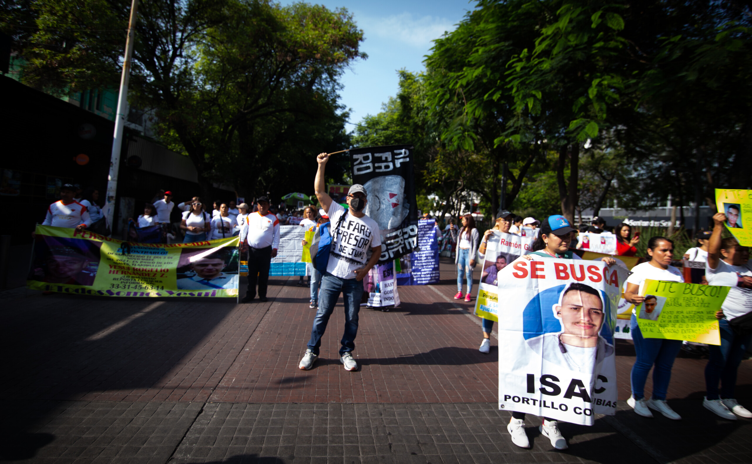 Miles de personas marchan en Jalisco exigiendo el fin de las desapariciones y la continuidad de las búsquedas