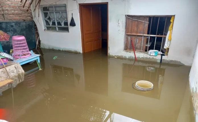 F3Ax7sqW4AAVsw5 inundaciones