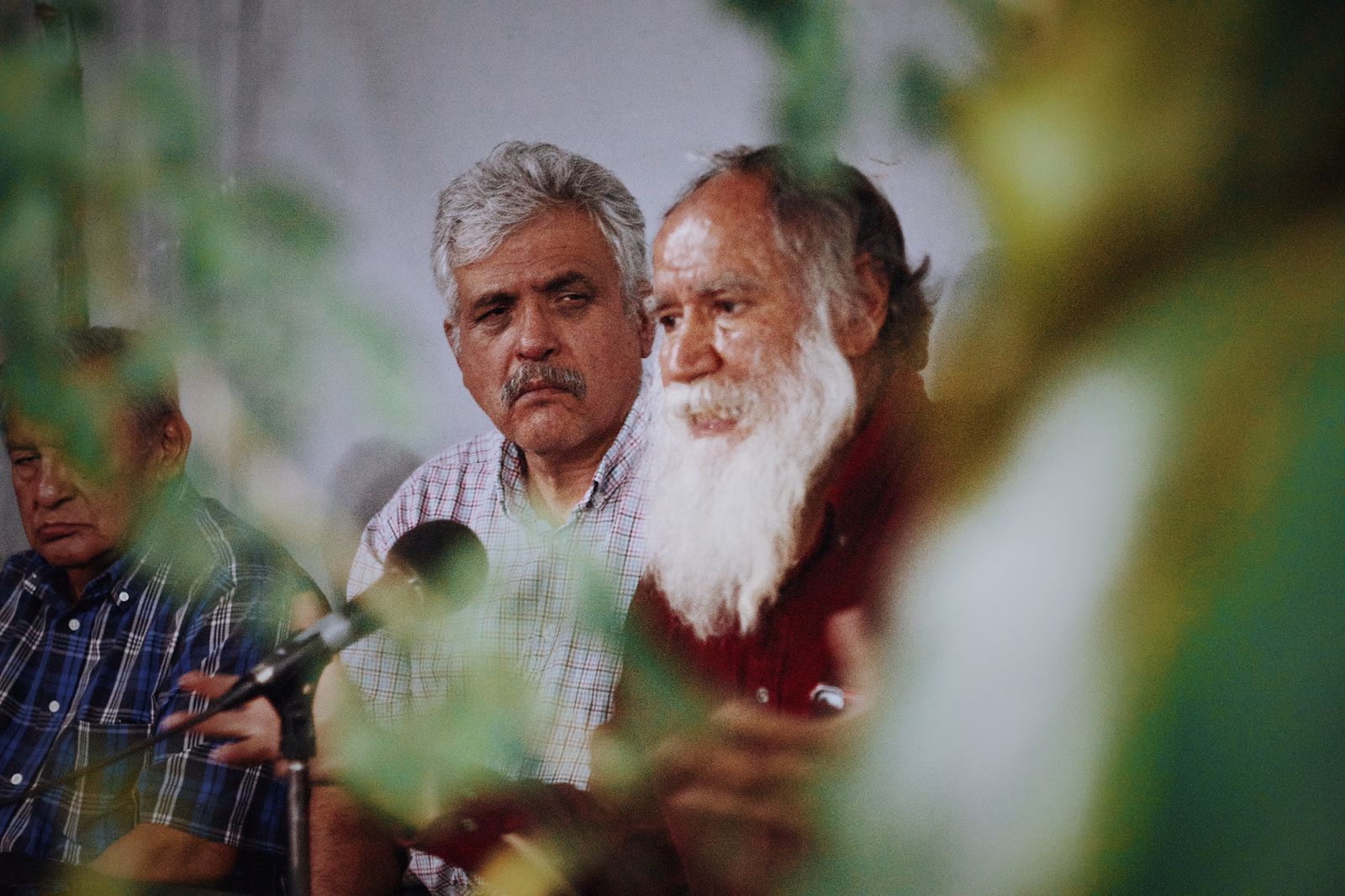 Conmemorando la lucha y transformación presentan libro: “Testimonios, 50 Años del CCH Oriente”