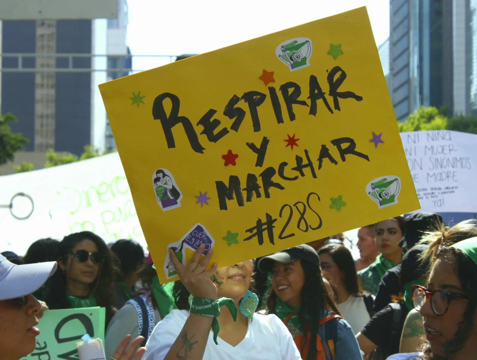 La marea verde arriba a las calles de la CDMX en el Día de la Acción Global por el aborto legal, seguro y gratuito