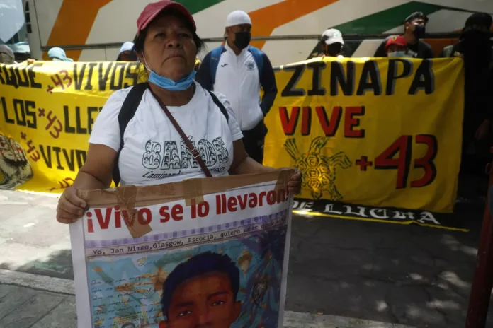 382460275_692804986208147_7881331288204087163_n Familias de los 43 exigen justicia ante obstáculos judiciales