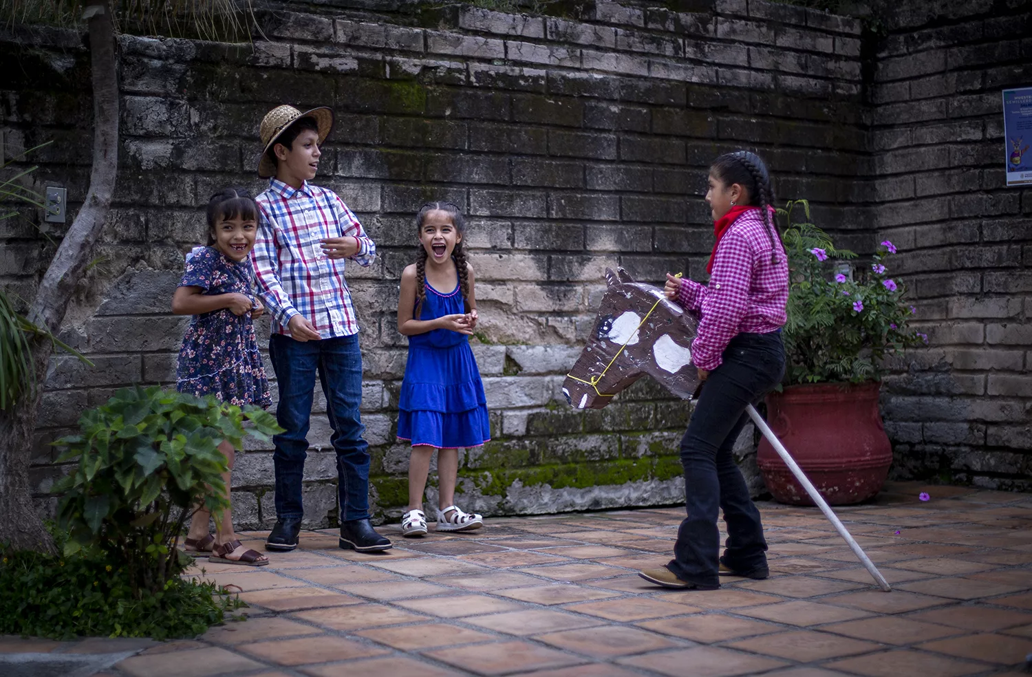 Niñas y niños de Temacapulín llevan la lucha por el agua al escenario teatral