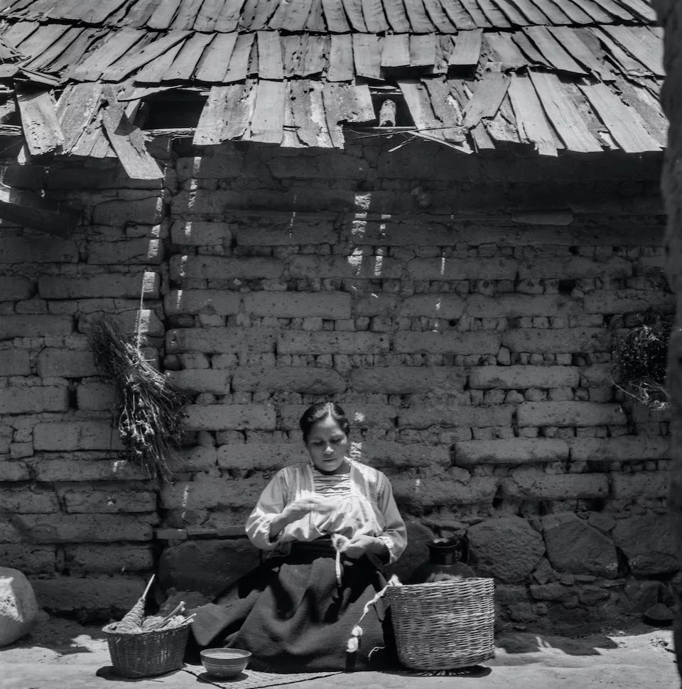 Museo Archivo de la Fotografía expone el trabajo de artesanas mexicanas desde la mirada de Ruth Lechuga