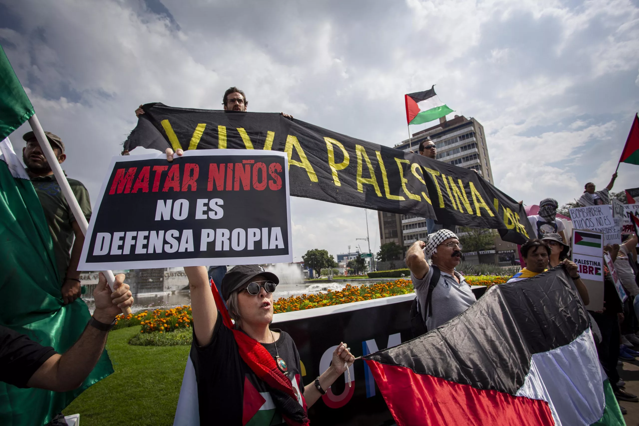 Marchan por cuarta ocasión en la ciudad de Guadalajara en apoyo a Palestina