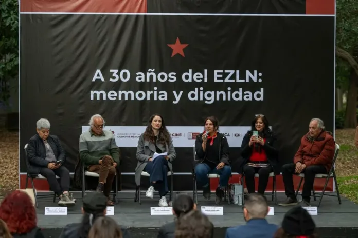 mail Con motivo de los treinta años de lucha y resistencia por la dignificación de los pueblos originarios, la Galería Abierta de Chapultepec, exhibe 58 momentos históricos captados por la lente.