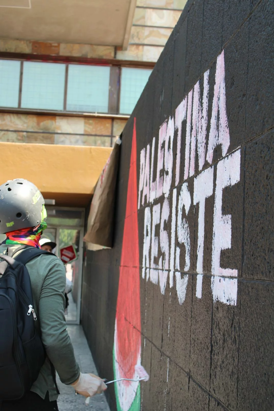 Frente a Rectoría de la UNAM comunidad universitaria se solidariza con Palestina