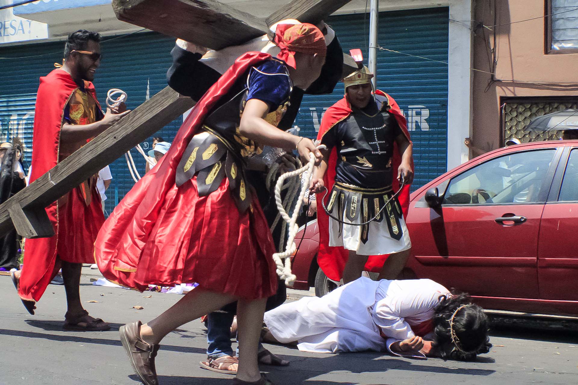 Pasión y muerte de Cristo: Representación santa en la colonia Magdalena Mixhuca