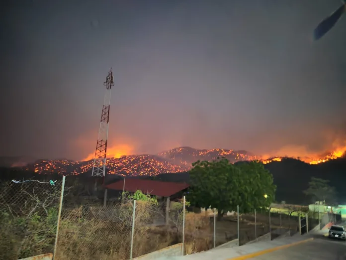 437741450_767680128896624_6902921503199869762_n Foto: Facebook Incendios forestales Oaxaca