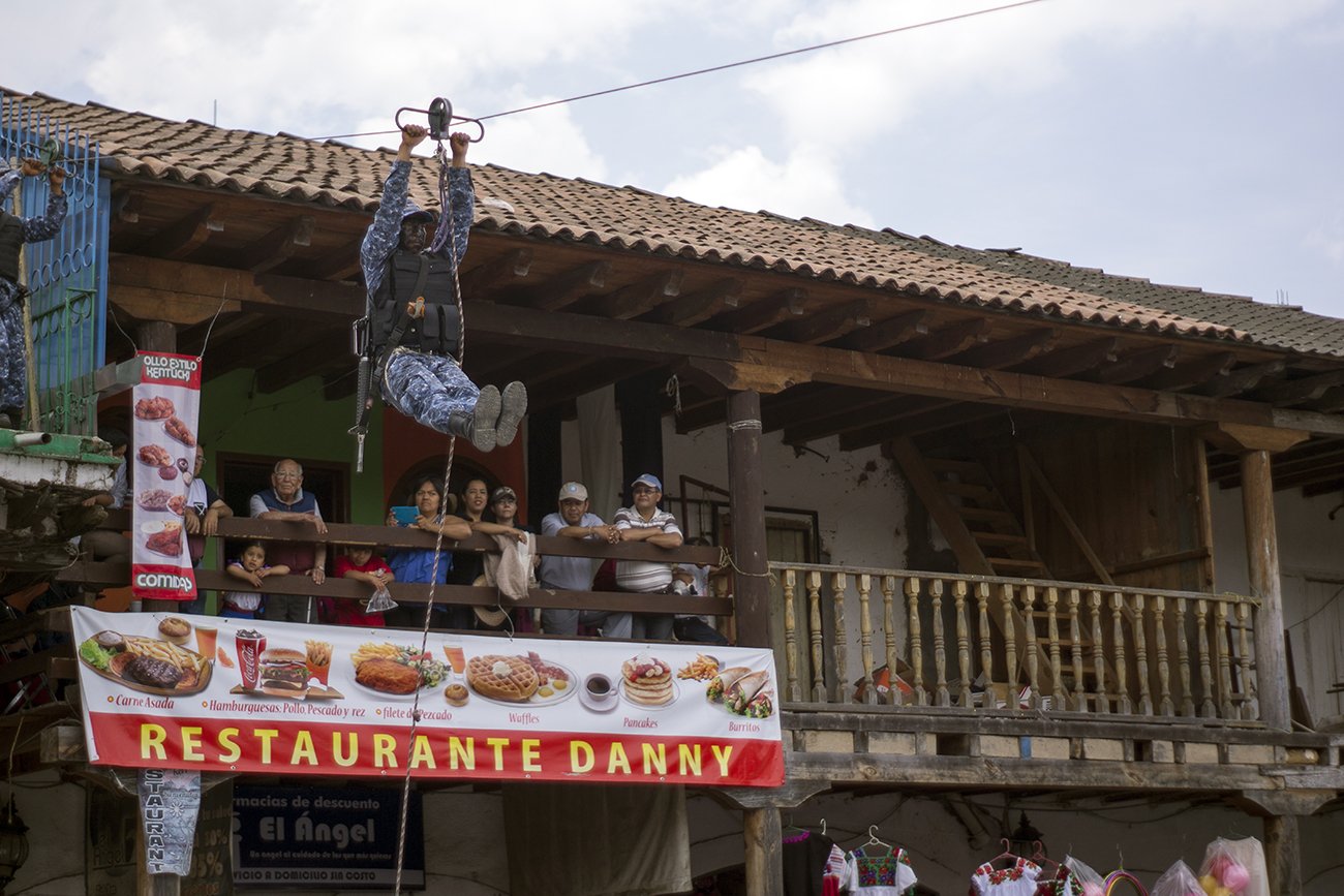 El pueblo purépecha que corrió a los partidos políticos y el crimen organizado