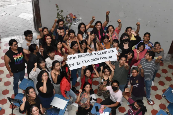 WhatsApp Image 2024-04-15 at 9.21.20 PM La HCNE abre sus puertas a la visibilización de las mujeres trans sexuales por medio de la conferencia magistral “Voces silenciadas: prostitución y trata sexual” dirigida por Kenya Cuevas, defensora de los derechos humanos y activista por la lucha trans y trabajadoras sexuales.