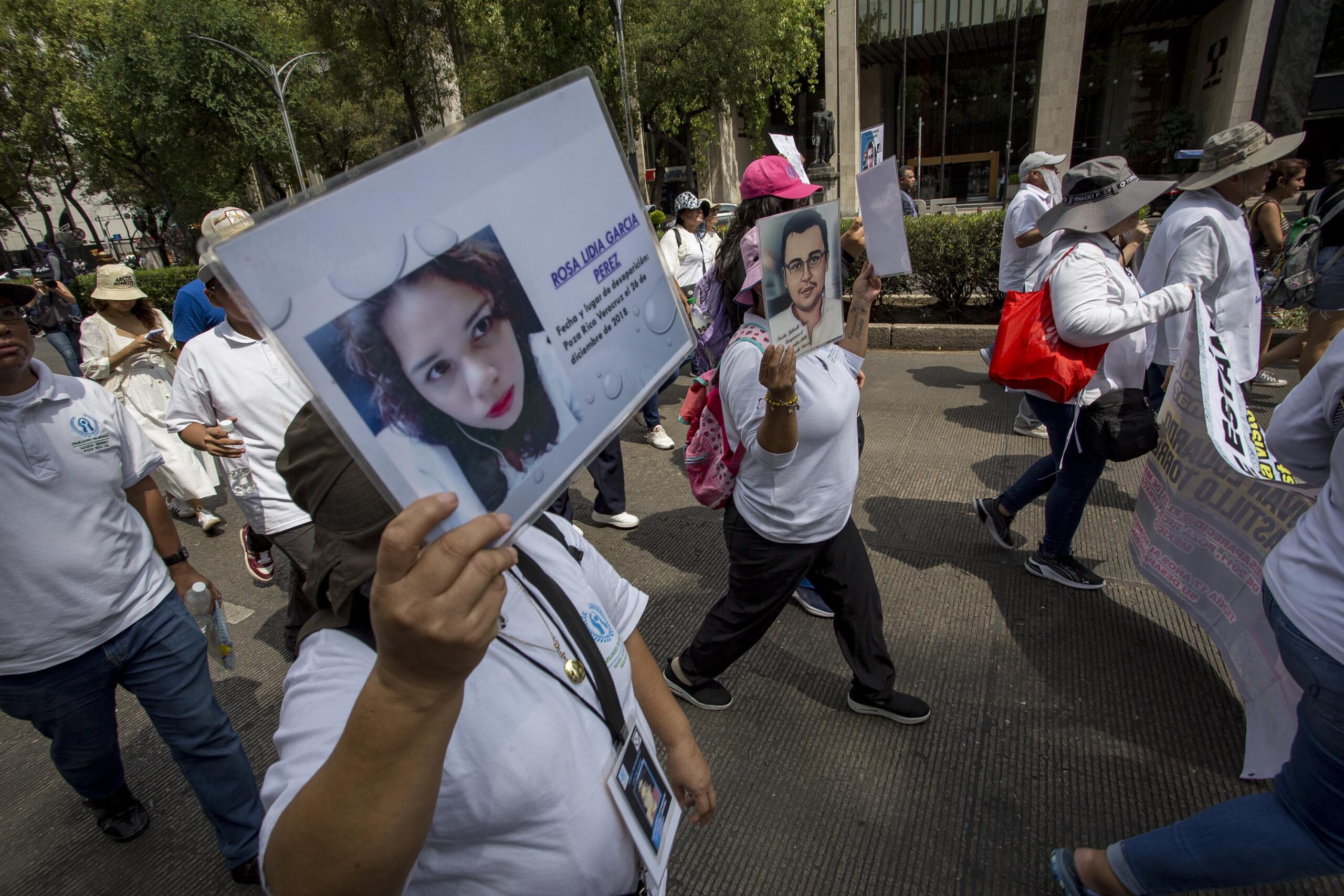 Postales de Dignidad: Así marcharon Madres Buscadoras este 10 de mayo