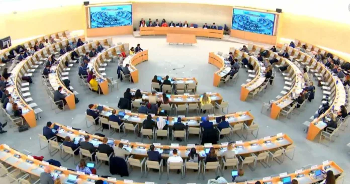 El Colectivo Periódico Universal llevó a cabo una conferencia de prensa en donde el tema principal fue el reconocimiento del Gobierno Mexicano de la ONU en los desafíos en materia de derechos humanos. Sin embargo, el Gobierno no aceptará recomendaciones en los temas de seguridad, accesos a la justicia, migración y desplazamiento interno forzado. El Colectivo Periódico Universal llevó a cabo una conferencia de prensa en donde el tema principal fue el reconocimiento del Gobierno Mexicano de la ONU en los desafíos en materia de derechos humanos. Sin embargo, el Gobierno no aceptará recomendaciones en los temas de seguridad, accesos a la justicia, migración y desplazamiento interno forzado.
