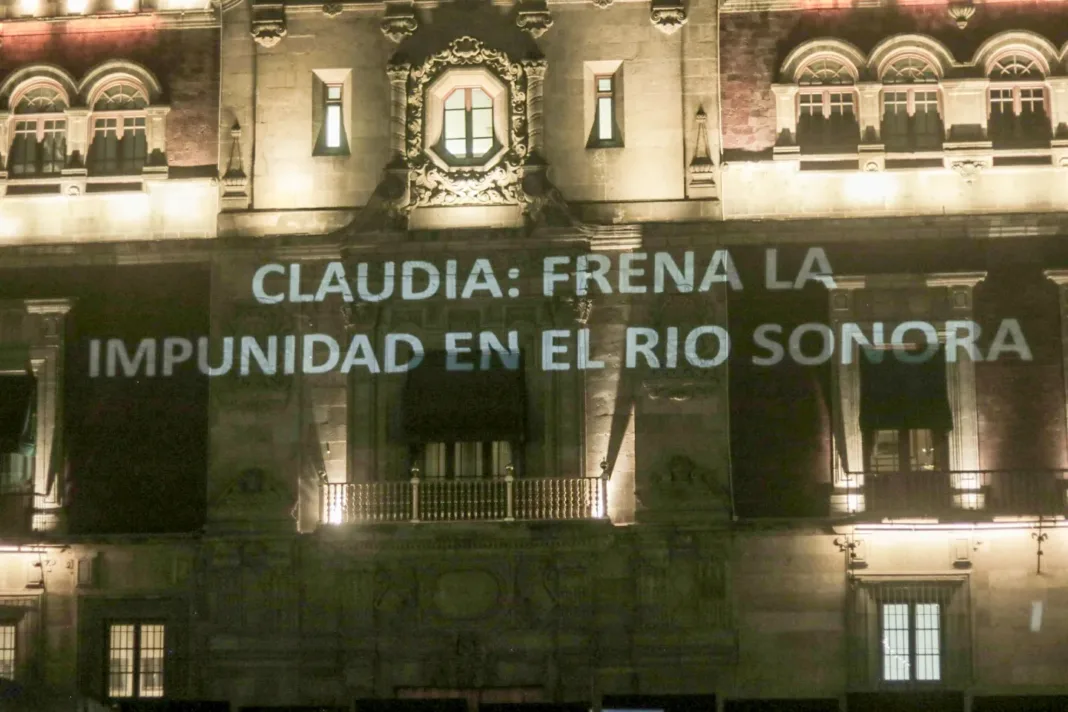 Comités de Cuenca Río Sonora en un comunicado visibilizaron la falta de avances por el derrame tóxico de Grupo México. Le recuerdan a Claudia Sheinbaum las promesas realizadas hacia una deuda pendiente de 10 años, con los afectados del Río Sonora y Bacanuchi. Comités de Cuenca Río Sonora en un comunicado visibilizaron la falta de avances por el derrame tóxico de Grupo México. Le recuerdan a Claudia Sheinbaum las promesas realizadas hacia una deuda pendiente de 10 años, con los afectados del Río Sonora y Bacanuchi.