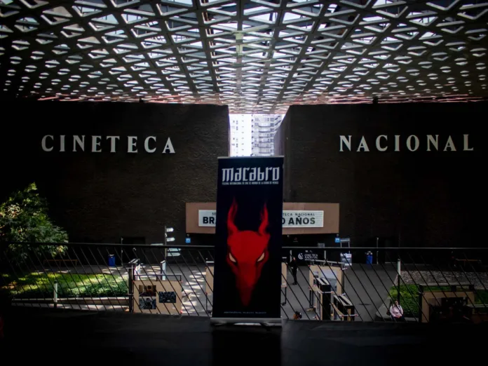 1 nota La plataforma cultural MACABRO convocó a una rueda de prensa, donde presentó los objetivos del festival, sedes y por supuesto donde se llevará a cabo la inauguración XXIII.