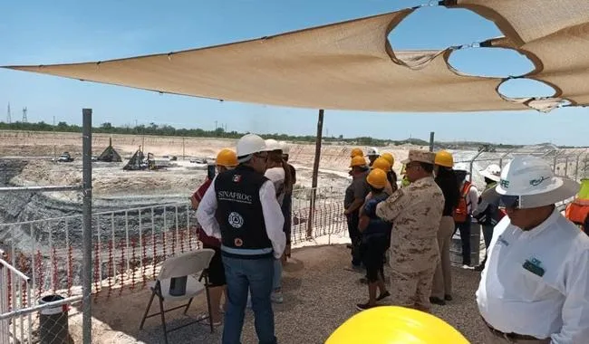 El pinabete Son localizados nuevos restos humanos en la mina de carbón "El Pinabete", recuperando hasta el momento restos de seis de los diez trabajadores atrapados.