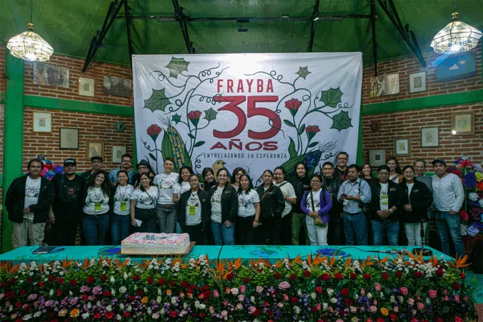 35_anos Se denunció el incremento de la violencia, el allanamiento, la amenaza de muerte y las difamaciones hacia integrantes del Frayba, por parte de autoridades estatales, federales y del Ejército mexicano.