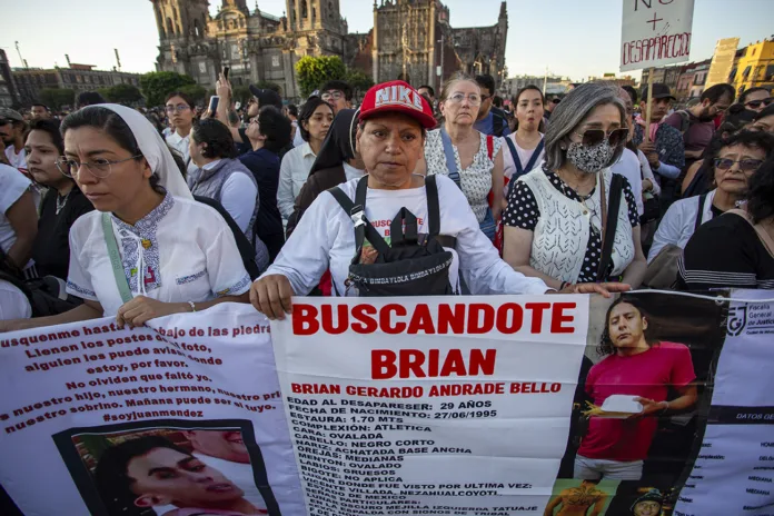 _MG_1546 Teuchitlán y el clamor nacional: Miles exigen justicia por desaparecidos en Vigilia y Luto en México