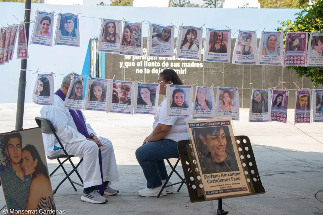 _MG_2005 copia Madres buscadoras de Colima conmemoran el Día de las Madres con una misa en la Plaza de las y los Desaparecidos