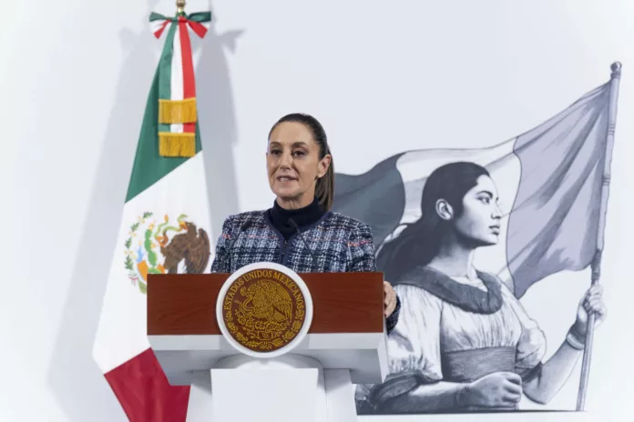 2025-06-26_Conferencia_de_prensa_matutina_-_Palacio_Nacional__02_JCB