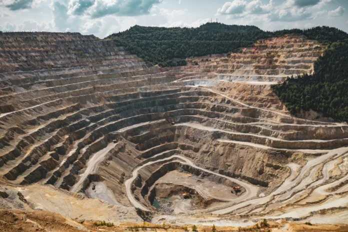 Mineria-canadiense-scaled Minería en Áreas Naturales Protegidas: Semarnat refuerza la protección de estos ecosistemas.