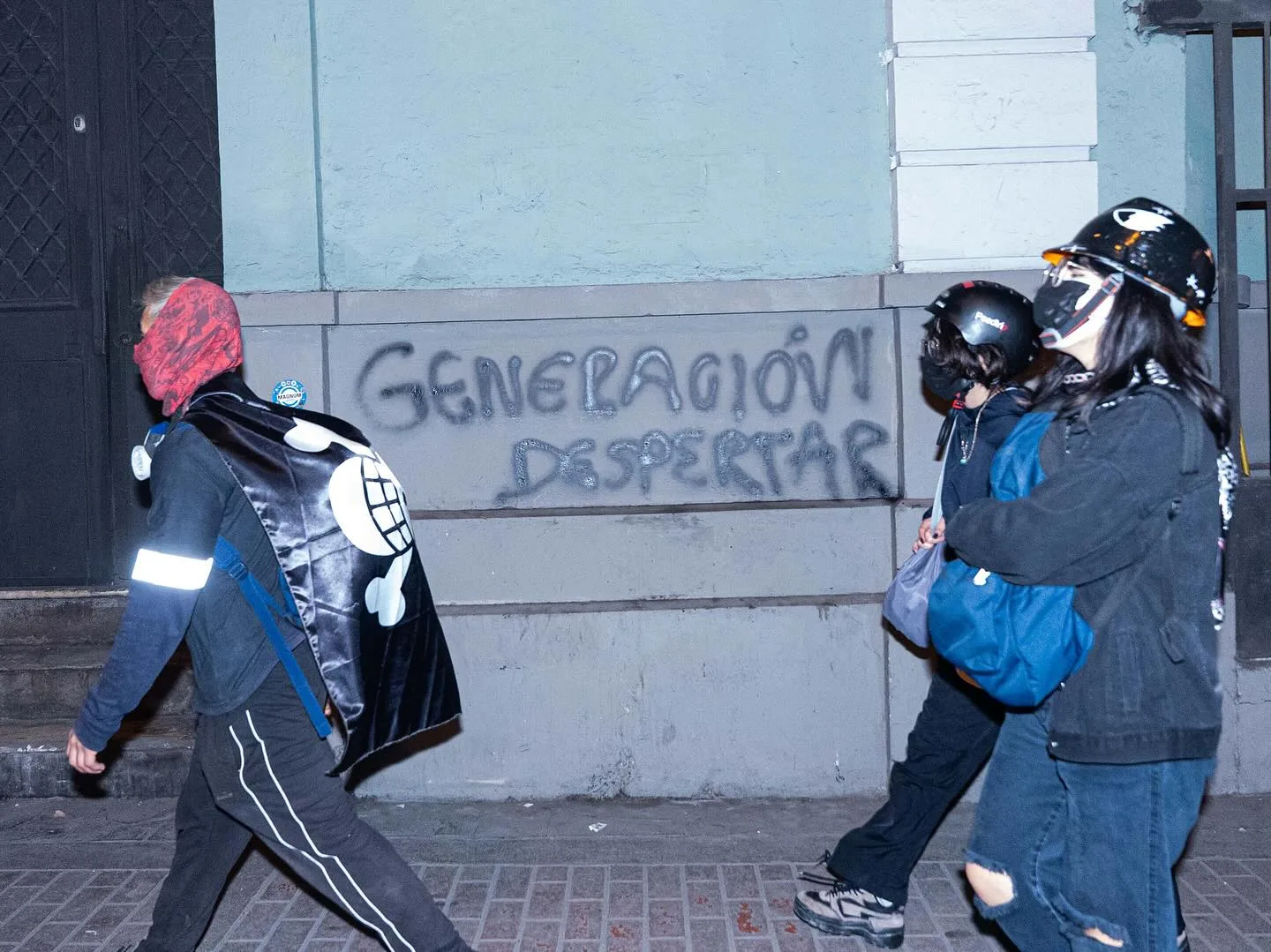Jóvenes peruanos exigen la renuncia de Dina Boluarte y rechazan la Ley 32123 en la Marcha Nacional