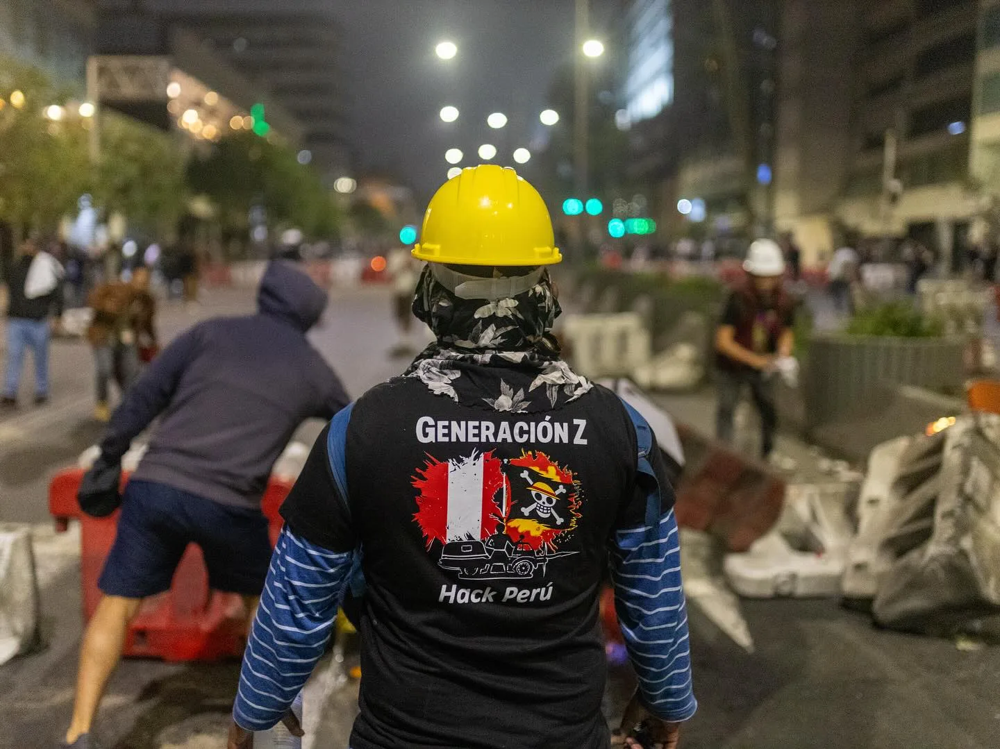 Jóvenes peruanos exigen la renuncia de Dina Boluarte y rechazan la Ley 32123 en la Marcha Nacional