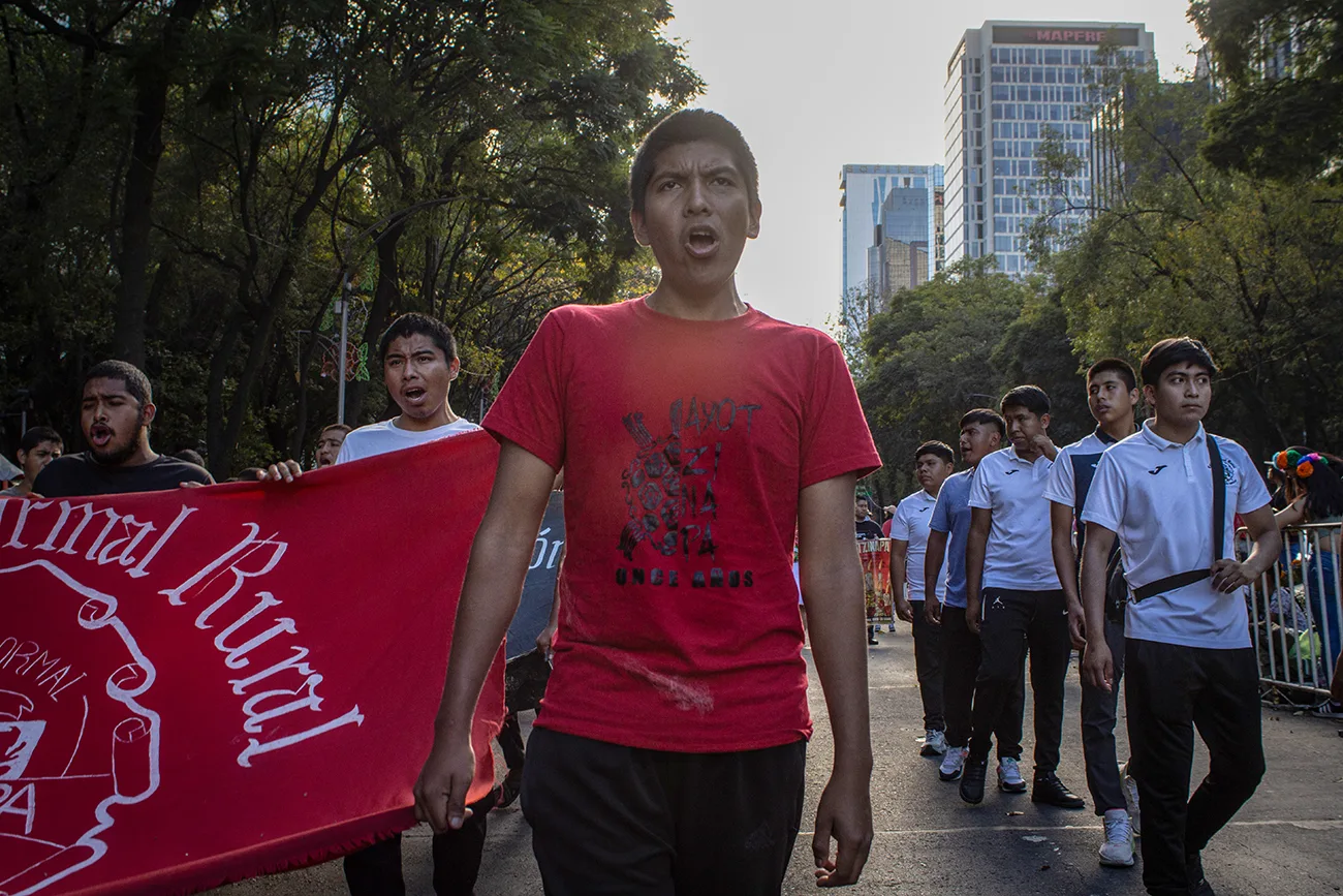 A 11 años del crimen de Ayotzinapa, familias denuncian simulación y exigen verdad al gobierno de Claudia Sheinbaum