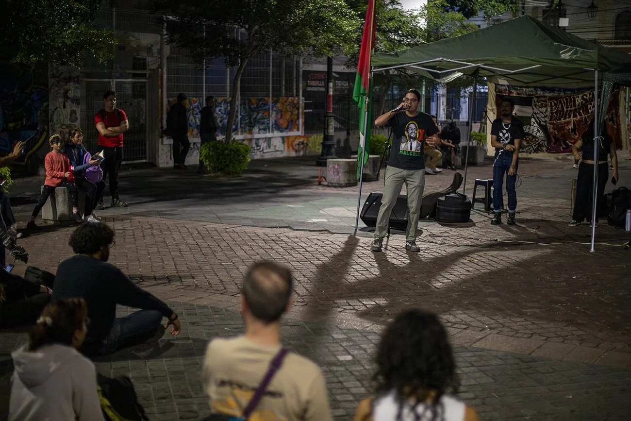A dos años del genocidio, la Barrikada Cultural de Guadalajara exige romper relaciones con Israel