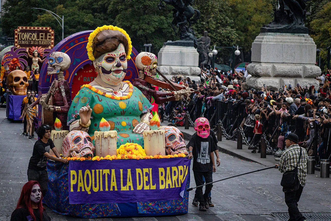 El Gran Desfile de Día de Muertos celebra la vida, la historia y la identidad mexicana
