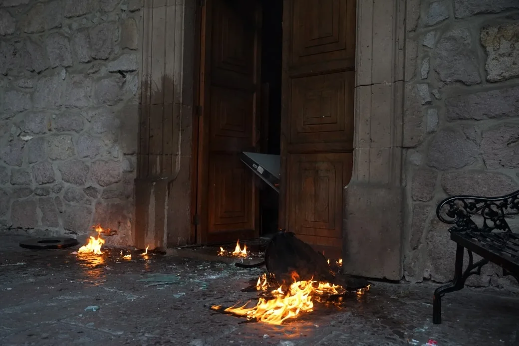 Protestas en Morelia exigen justicia por asesinato del alcalde de Uruapan