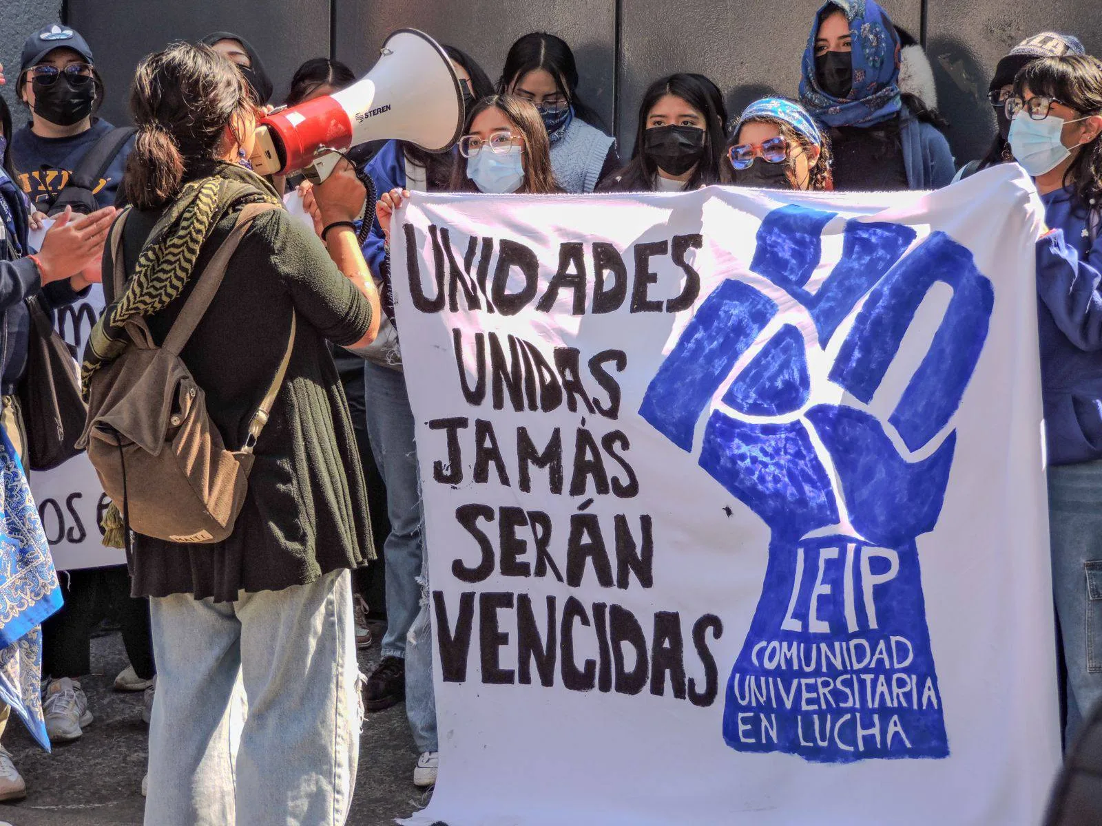 Cumple 25 días paro en la UPN; marcha silenciosa exige destitución de rectora