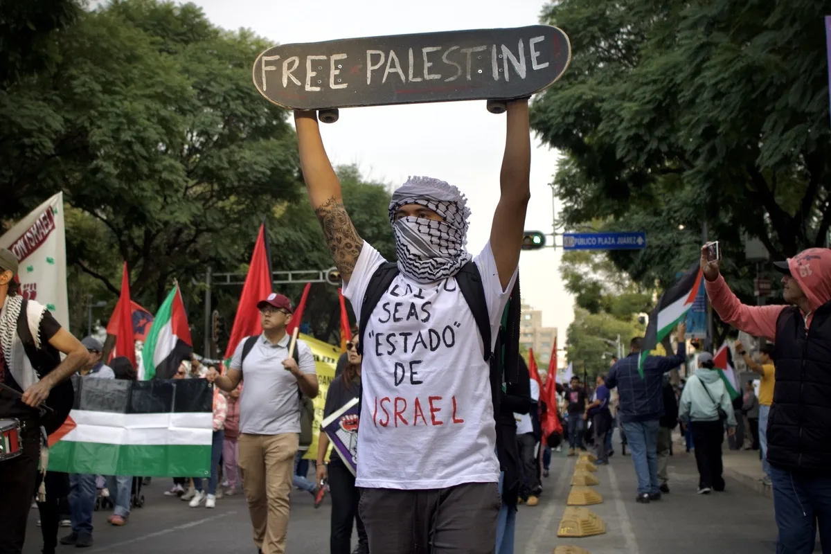 Marcha por el Día Internacional de Solidaridad con Palestina en la CDMX, noviembre 2025